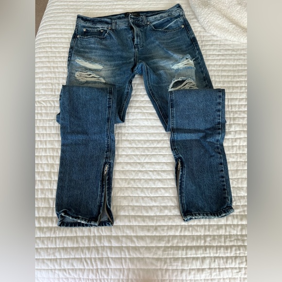 Pacsun Jeans (31-32) - Picture 2 of 11